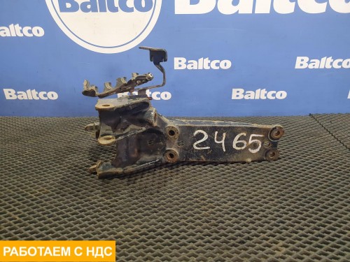 Кронштейн кабины левый